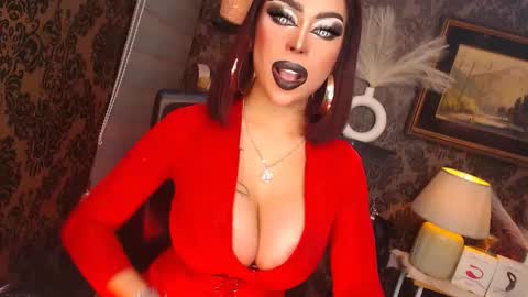 Snapshot of queen_mirahh chatting on October 2, 6:53 am queen mira maria shantal online show from October 2, 6:53 am