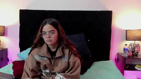 queen_misy online show from May 21, 9:33 pm