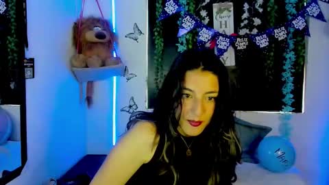 Snapshot of queen_natttyy chatting on March 3, 2:34 pm queen_natttyy online show from March 3, 2:34 pm