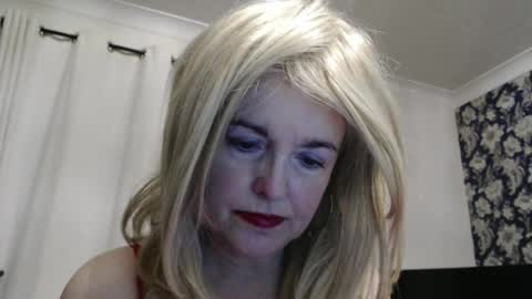 Topaz blue dreamo989n999 online show from June 26, 2:16 am