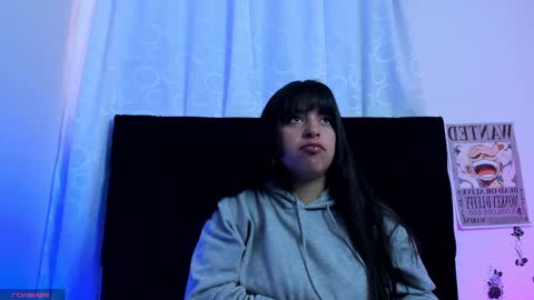 Snapshot of queen_salomme chatting on October 6, 11:51 am queen_salomme online show from October 6, 11:51 am