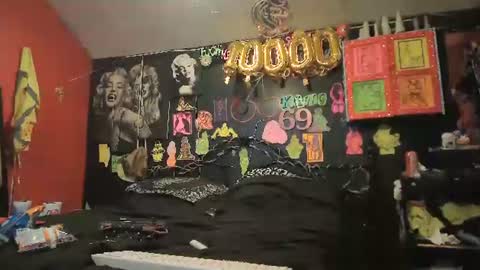 Snapshot of queen_splashh_420 chatting on July 10, 2:27 am Queen Splashh420 online show from July 10, 2:27 am