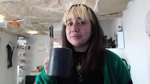 Snapshot of queen_zafiro88 chatting on November 1, 1:46 pm Zafiro ILL BROADCAST UNTIL DECEMBER Onlyfans online show from November 1, 1:46 pm