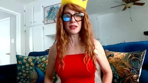 Snapshot of queenamber22 chatting on June 29, 11:27 pm Queen Amber online show from June 29, 11:27 pm