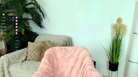 Help me to reach 150 K followers online show from December 6, 6:50 pm