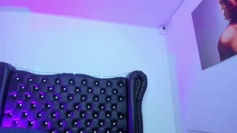 Andrea  online show from February 25, 7:01 pm