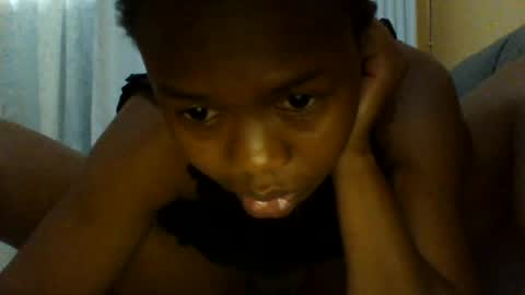 Snapshot of queenleona61 chatting on June 17, 2:29 pm queenleona61 online show from June 17, 2:29 pm
