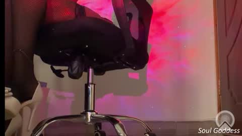 queenmaheliya online show from December 14, 8:57 pm