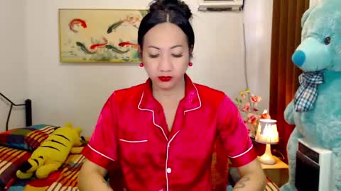 Snapshot of queenmistressts chatting on May 30, 8:44 am QUEEN online show from May 30, 8:44 am