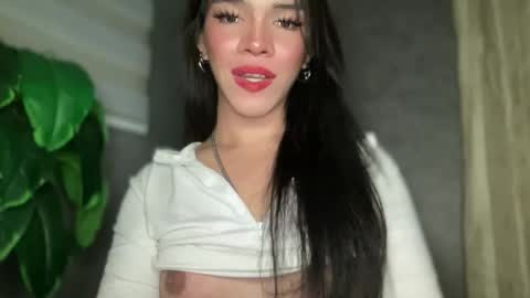 QUEEN online show from March 21, 3:00 am