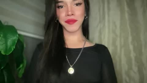 QUEEN online show from March 22, 4:10 pm