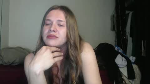 Snapshot of queennicky88 chatting on January 10, 4:01 am Nico online show from January 10, 4:01 am