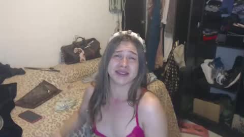 Snapshot of queennicky88 chatting on February 12, 3:51 am Nico online show from February 12, 3:51 am