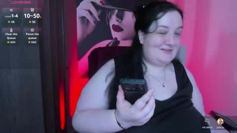 Snapshot of queenofhaze chatting on June 8, 8:15 am you may simply address Me with Your Grace online show from June 8, 8:15 am