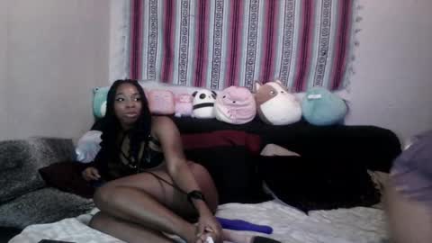 Snapshot of queenofheartsfaerah chatting on January 14, 8:41 am QueenOfHearts online show from January 14, 8:41 am