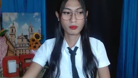 queensteffi online show from February 6, 10:04 am