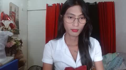 queensteffi online show from September 9, 7:46 pm