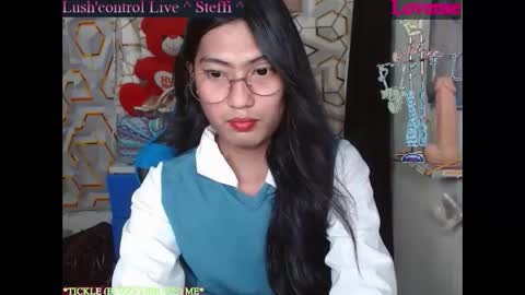 Snapshot of queensteffi chatting on May 22, 5:51 pm queensteffi online show from May 22, 5:51 pm