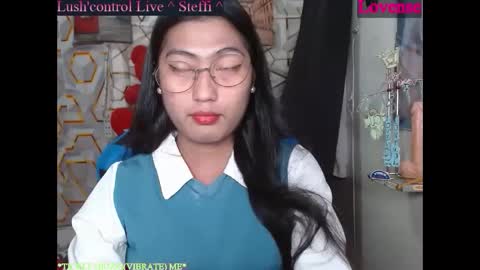 Snapshot of queensteffi chatting on May 25, 10:27 pm queensteffi online show from May 25, 10:27 pm
