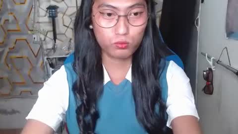 Snapshot of queensteffi chatting on June 22, 8:28 pm queensteffi online show from June 22, 8:28 pm