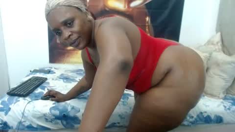 queenteex6993 online show from June 27, 5:29 pm