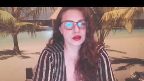 Snapshot of queenxnatasha chatting on July 1, 9:36 pm queenxnatasha online show from July 1, 9:36 pm