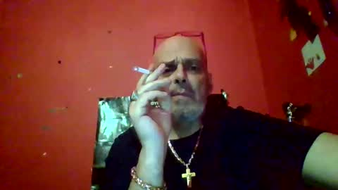 qwertyuiop22348015 online show from April 18, 7:29 pm