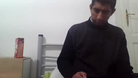r77775555 online show from May 22, 6:24 pm