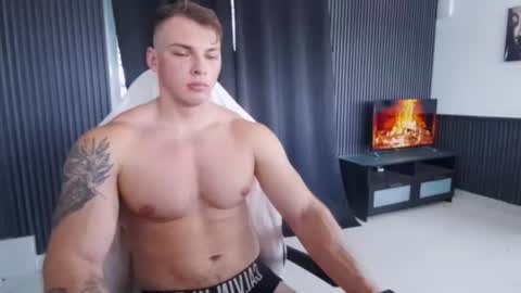 Snapshot of r9dima1998 chatting on July 18, 3:49 pm Dmitry online show from July 18, 3:49 pm