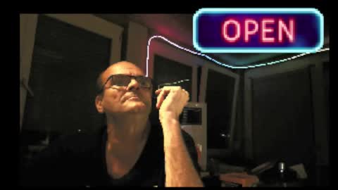 Snapshot of r_2d2_ chatting on October 14, 8:42 pm dj mike online show from October 14, 8:42 pm