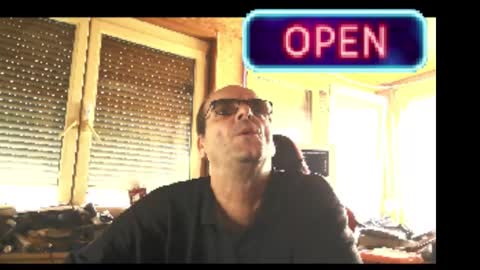 Snapshot of r_2d2_ chatting on October 31, 8:59 am dj mike online show from October 31, 8:59 am