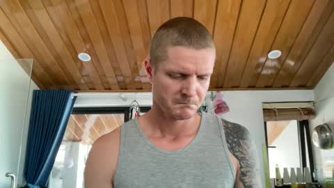 Snapshot of rabbit_eyes69 chatting on January 9, 4:37 am rabbit_eyes69 online show from January 9, 4:37 am