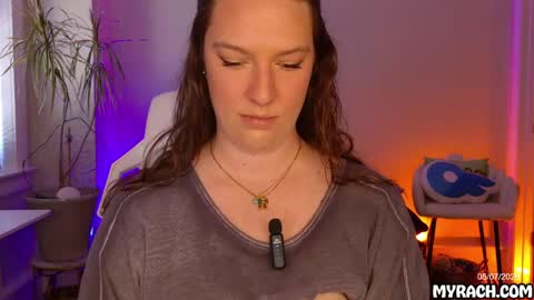 Snapshot of rach_oneill chatting on May 7, 9:20 pm Rach ONeill online show from May 7, 9:20 pm