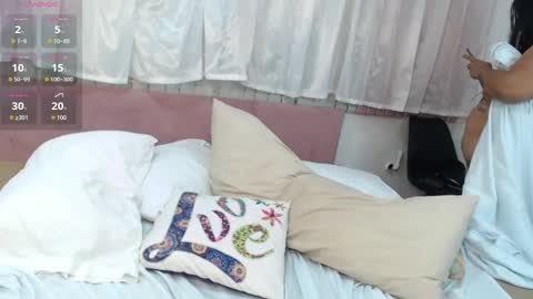 Snapshot of racheel_smith chatting on October 4, 5:55 pm rachel online show from October 4, 5:55 pm