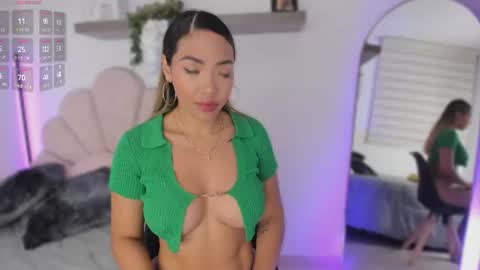 Snapshot of rachel_mor chatting on June 23, 12:58 pm Rachelita online show from June 23, 12:58 pm