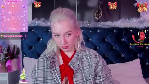 Snapshot of rachelcart chatting on December 31, 12:57 pm RachelCart online show from December 31, 12:57 pm