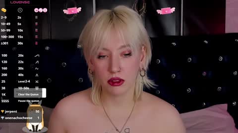 Snapshot of rachelcart chatting on January 31, 7:07 am RachelCart online show from January 31, 7:07 am