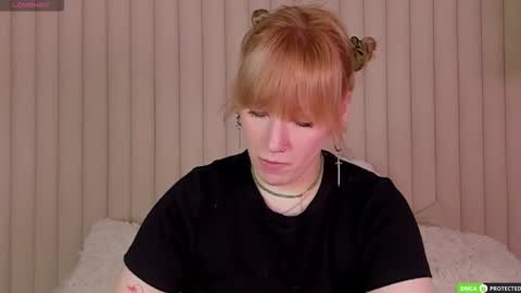 Snapshot of rachelcart chatting on October 3, 3:14 am RachelCart online show from October 3, 3:14 am