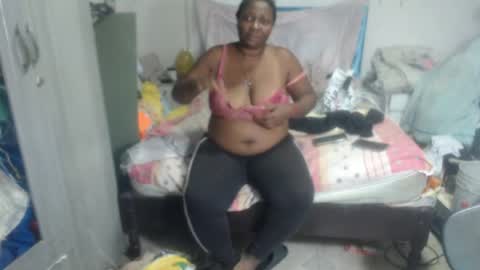 Snapshot of rachelexoticgirl chatting on May 3, 3:56 am rachelexoticgirl online show from May 3, 3:56 am