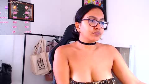 rachell_420 online show from January 15, 3:27 pm