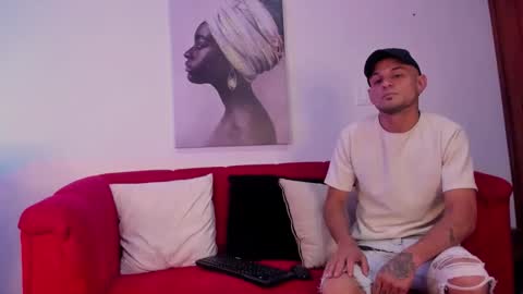 rachell_jacob online show from December 18, 12:44 pm