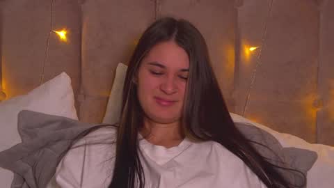 RachellSimpson online show from December 9, 4:34 am