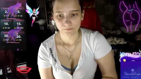 Snapshot of rachelpirce chatting on June 16, 2:30 pm Rachel online show from June 16, 2:30 pm