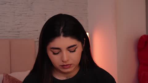 Snapshot of rachelswaan chatting on December 22, 11:33 am RachelSwaan online show from December 22, 11:33 am