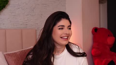 Snapshot of rachelswaan chatting on January 2, 11:09 am RachelSwaan online show from January 2, 11:09 am