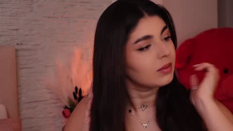 Snapshot of rachelswaan chatting on January 10, 5:37 am RachelSwaan online show from January 10, 5:37 am