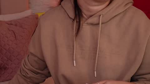 Snapshot of rachelswaan chatting on January 18, 4:37 am RachelSwaan online show from January 18, 4:37 am