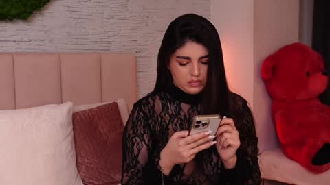 Snapshot of rachelswaan chatting on January 25, 1:08 pm RachelSwaan online show from January 25, 1:08 pm