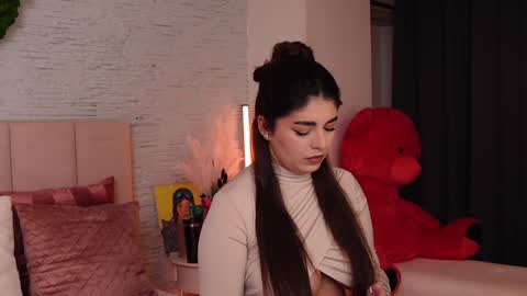 Snapshot of rachelswaan chatting on February 5, 4:37 am RachelSwaan online show from February 5, 4:37 am