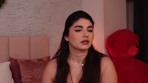 Snapshot of rachelswaan chatting on February 8, 3:41 am RachelSwaan online show from February 8, 3:41 am